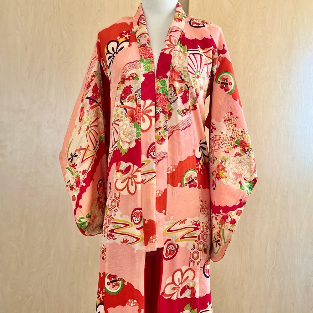 Antique Silk Kimono - Picture 7 of 10